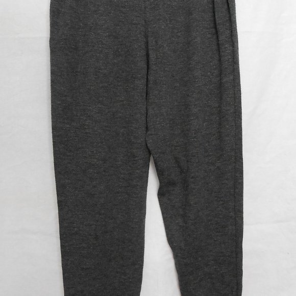 Gray Capri Pants - Picture 2 of 8